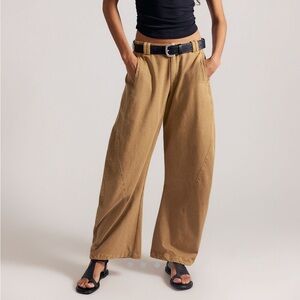 SPOTLIGHT WASHED BARREL TROUSERS ICED COFFEE